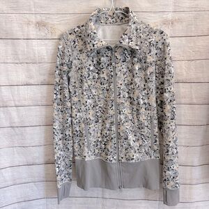 LULULEMON Nice Asana Jacket Size 4